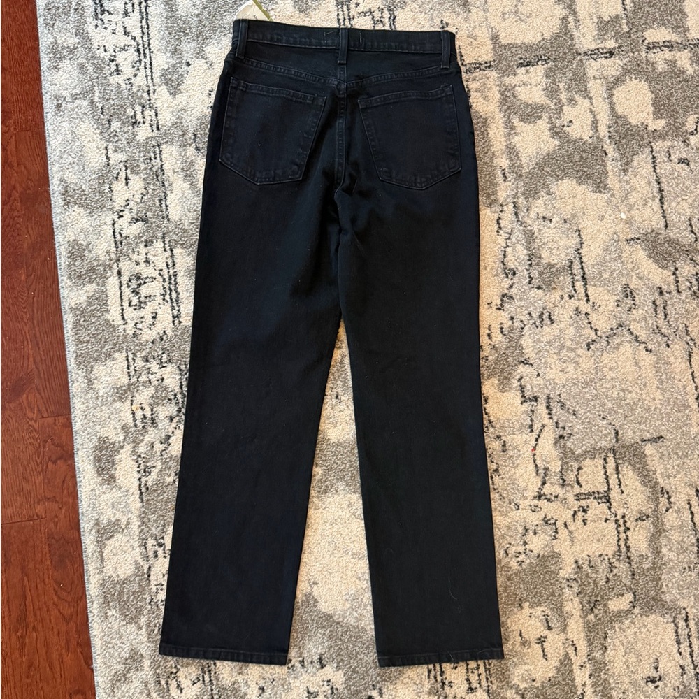 Abercrombie & Fitch Women’s Faded Black Jeans Size 6s, 90s Straight Leg, NWT - Picture 2 of 4